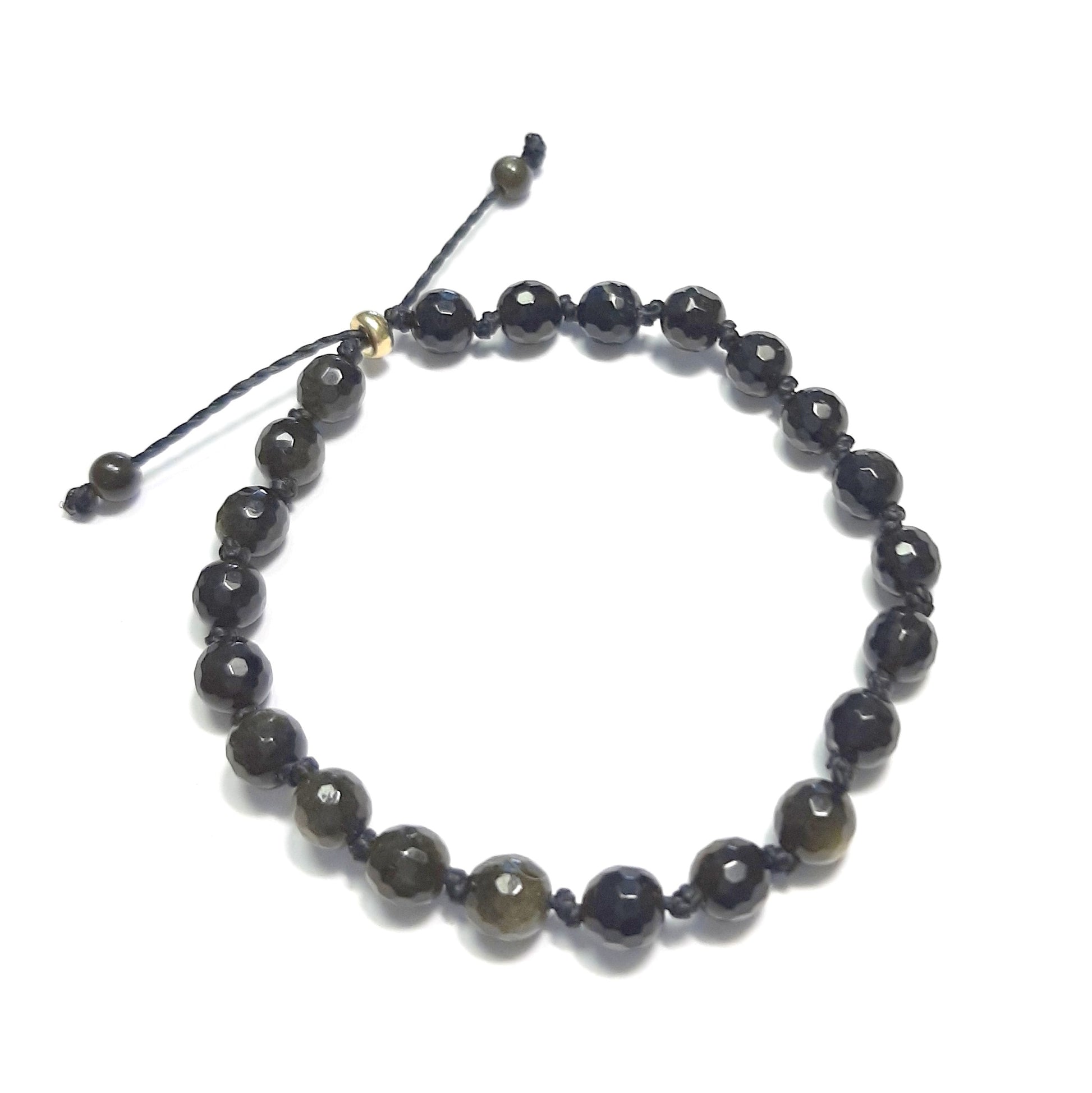 Bijou minimaliste en pierre de protection, fait main en France. Idée cadeau femme.