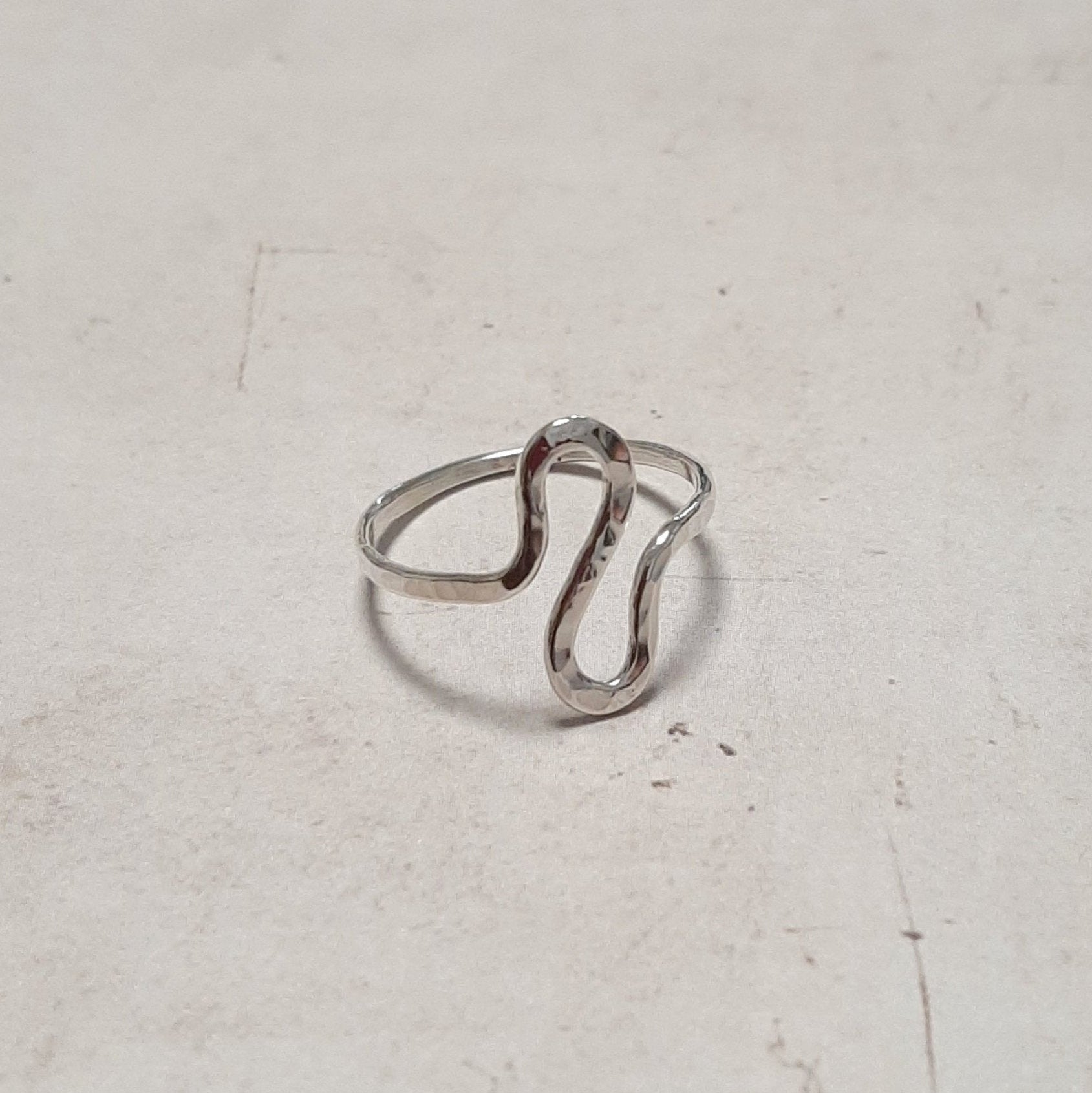 Bague en Argent Massif Martelé Vague