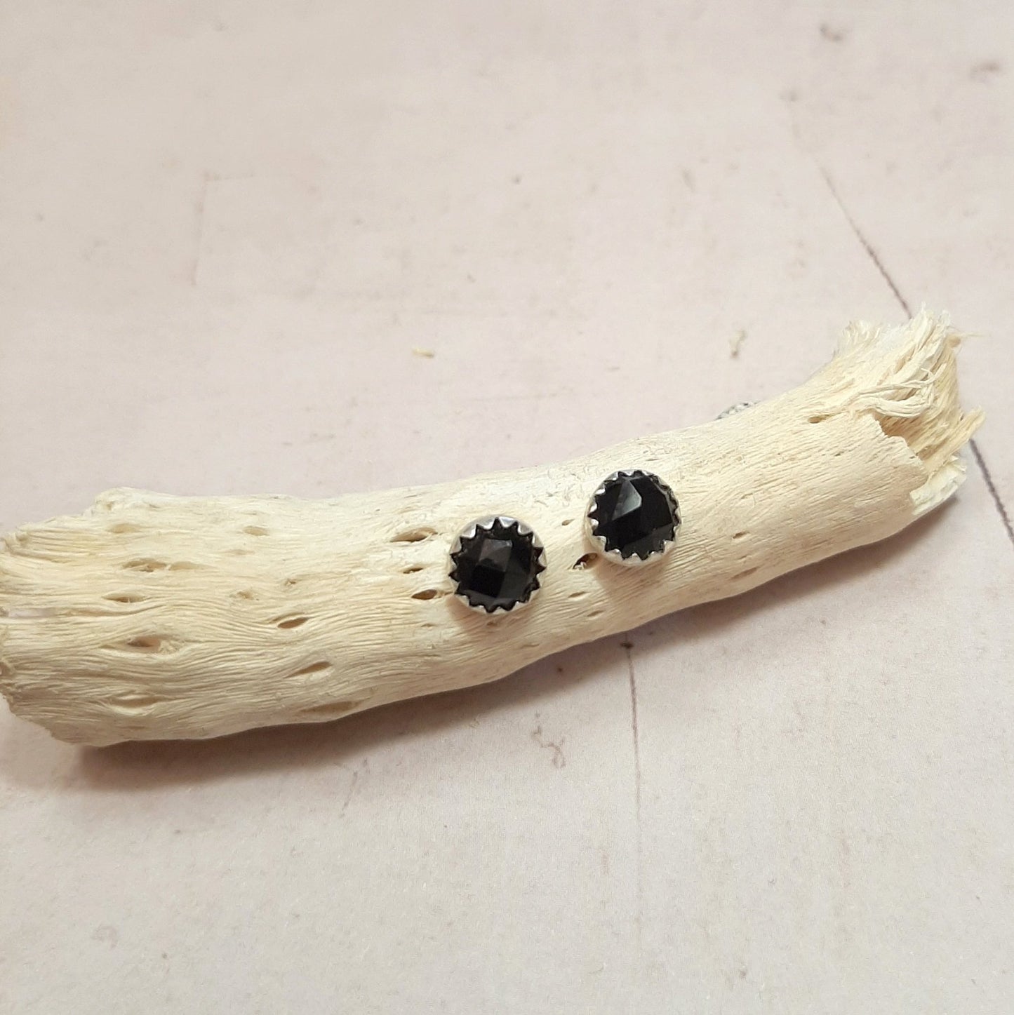 boucles d'oreilles puces onyx noir