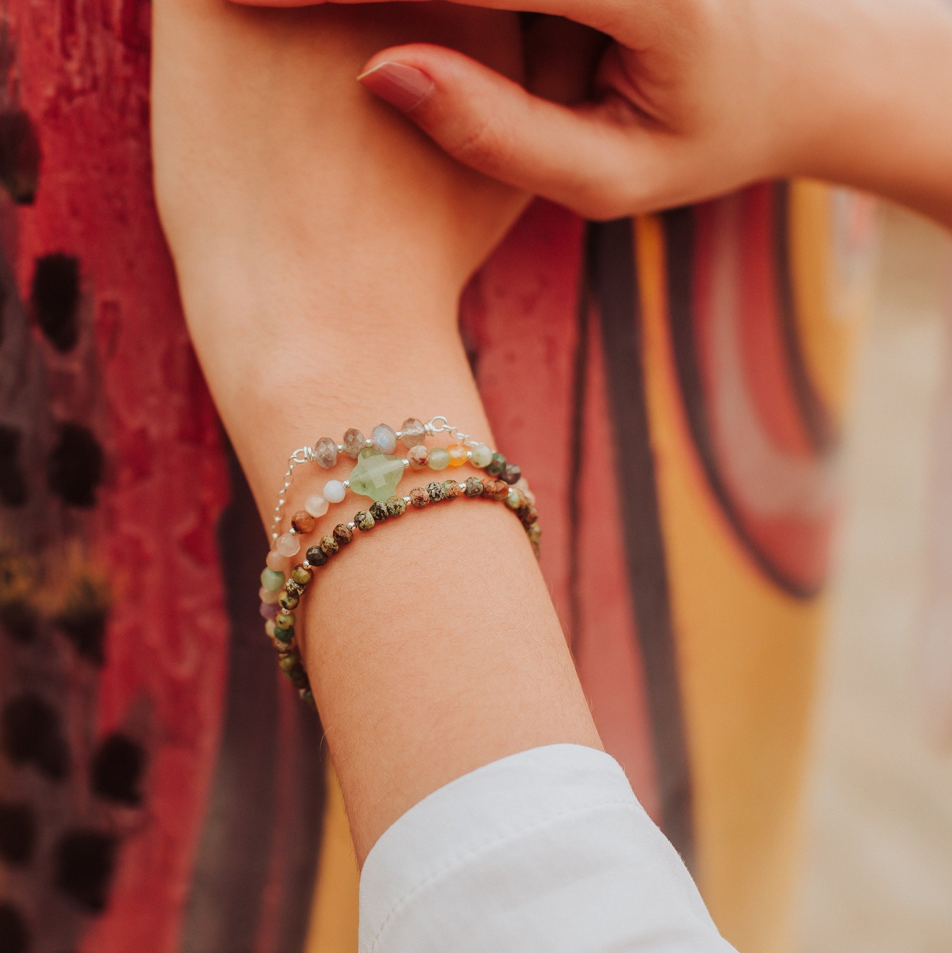 Bracelet en pierres naturelles, apprêts en argent