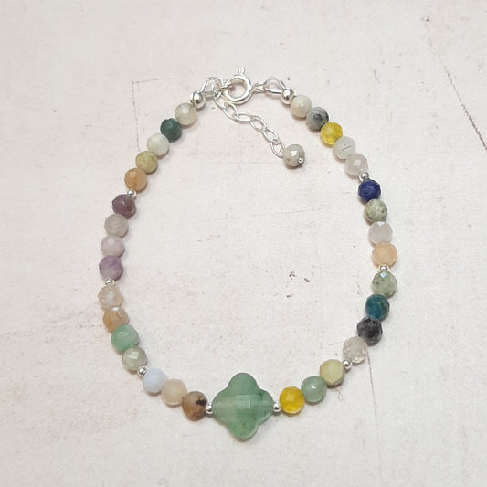 Bracelet Trèfle Pierres Naturelles