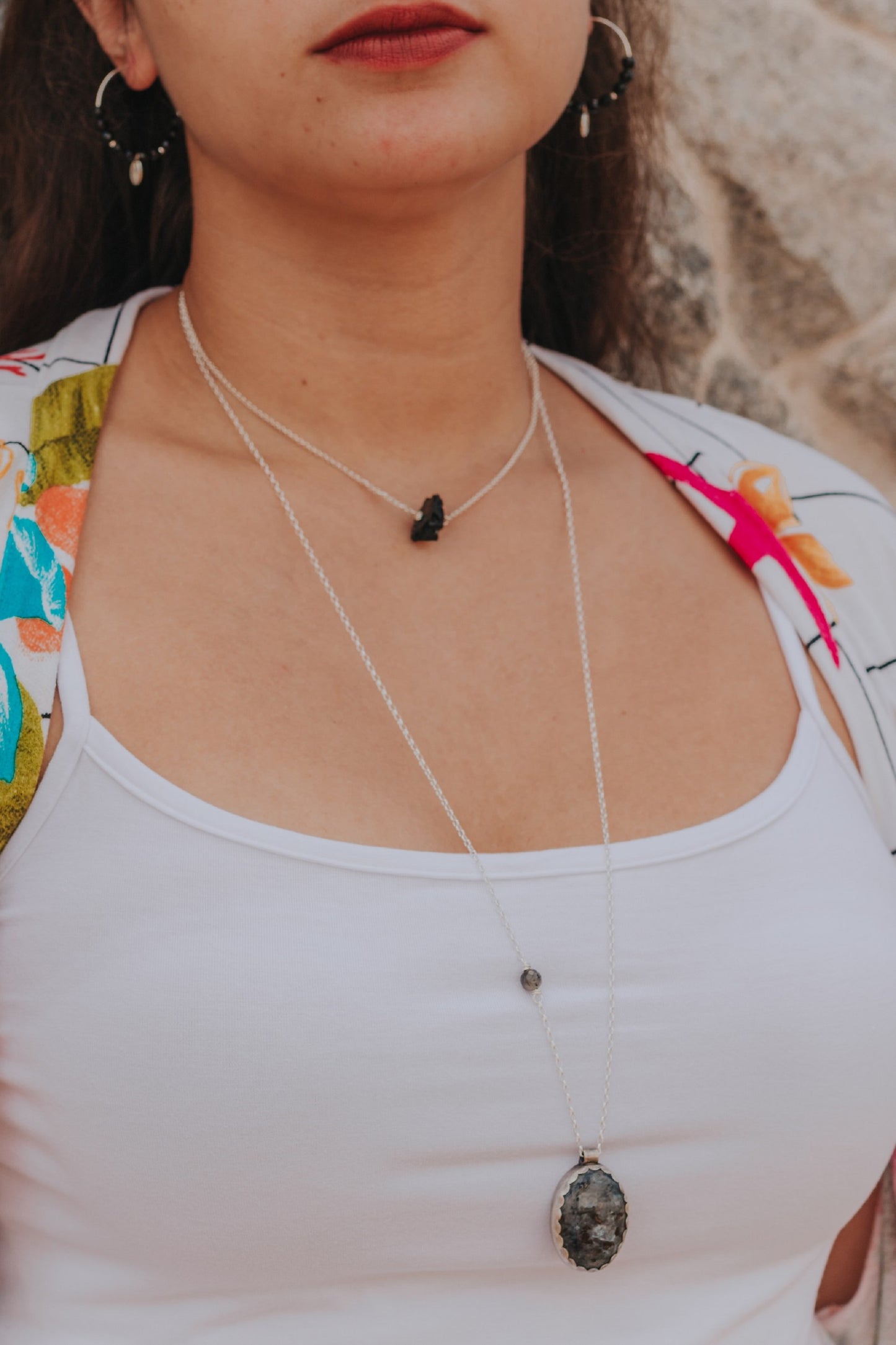 Collier en argent 925 et pierres naturelles noires