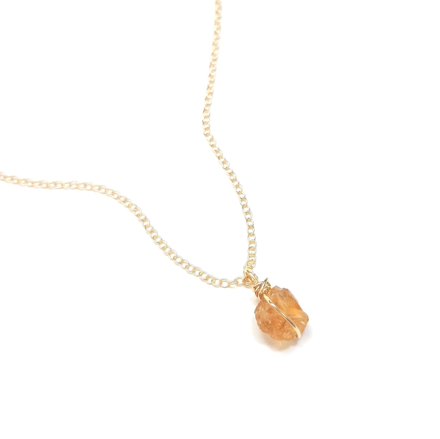 Collier bohème en citrine brute, bijou artisanal en argent doré éthique