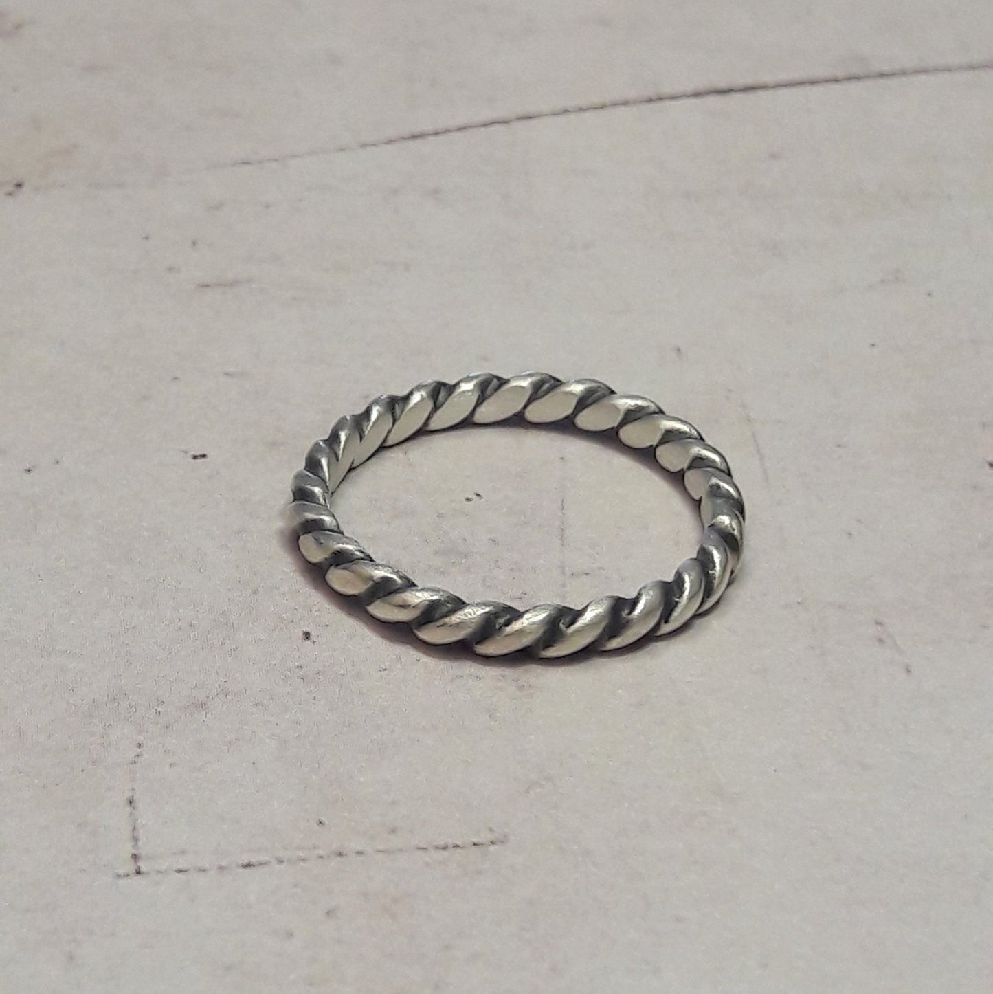 bague pour homme en argent massif torsadé