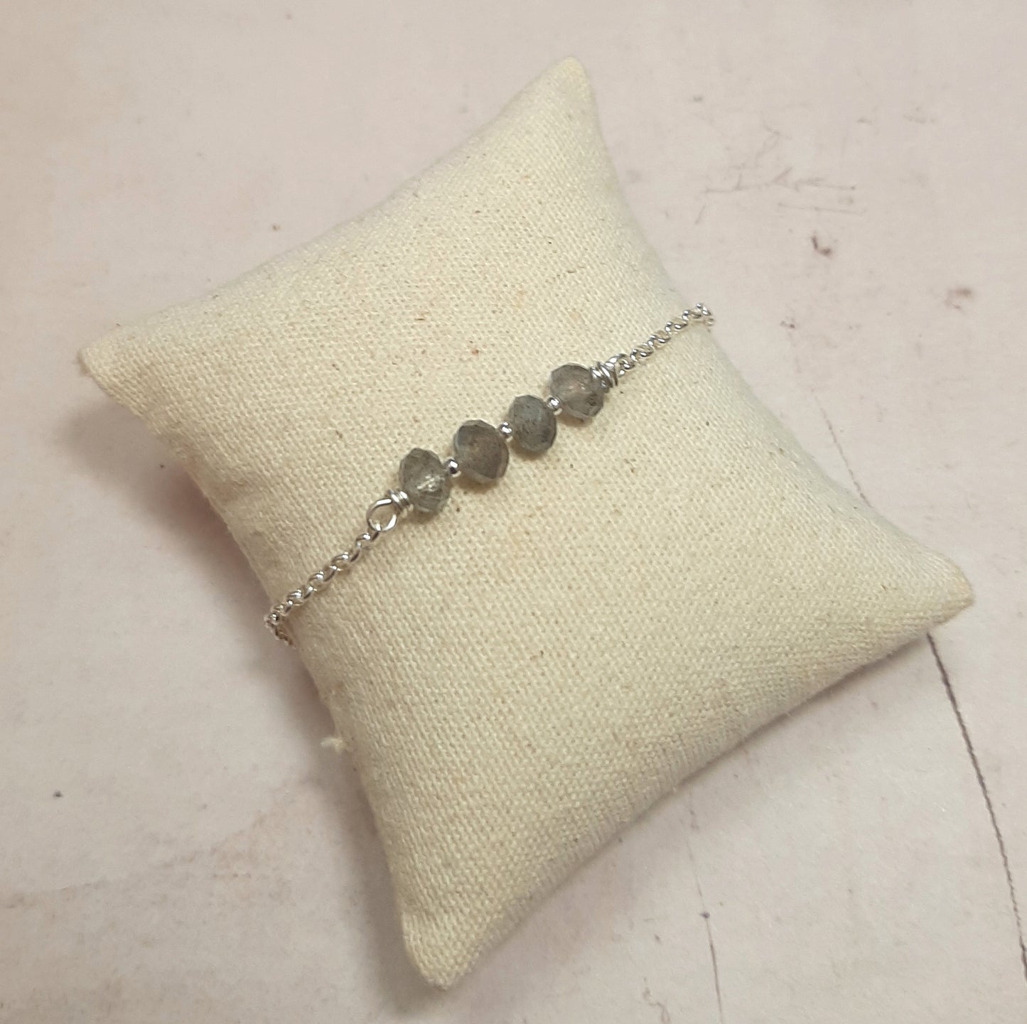 Bracelet en Labradorite Facettée et Argent 925. Bijou fait main.