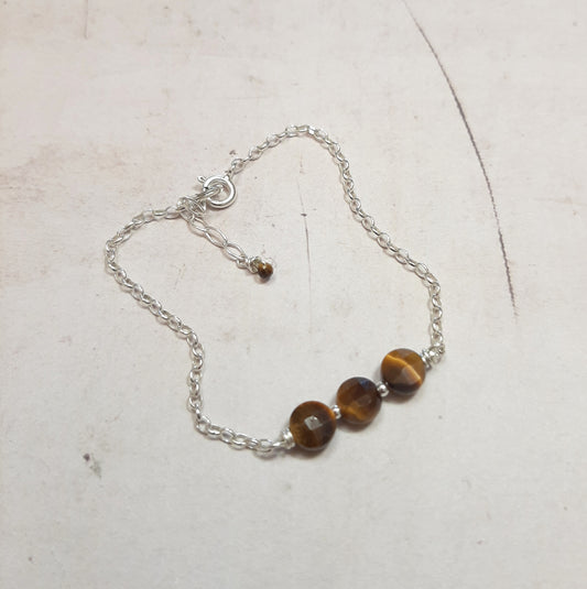 Bracelet chaine en argent et pierres naturelles, oeil de tigre