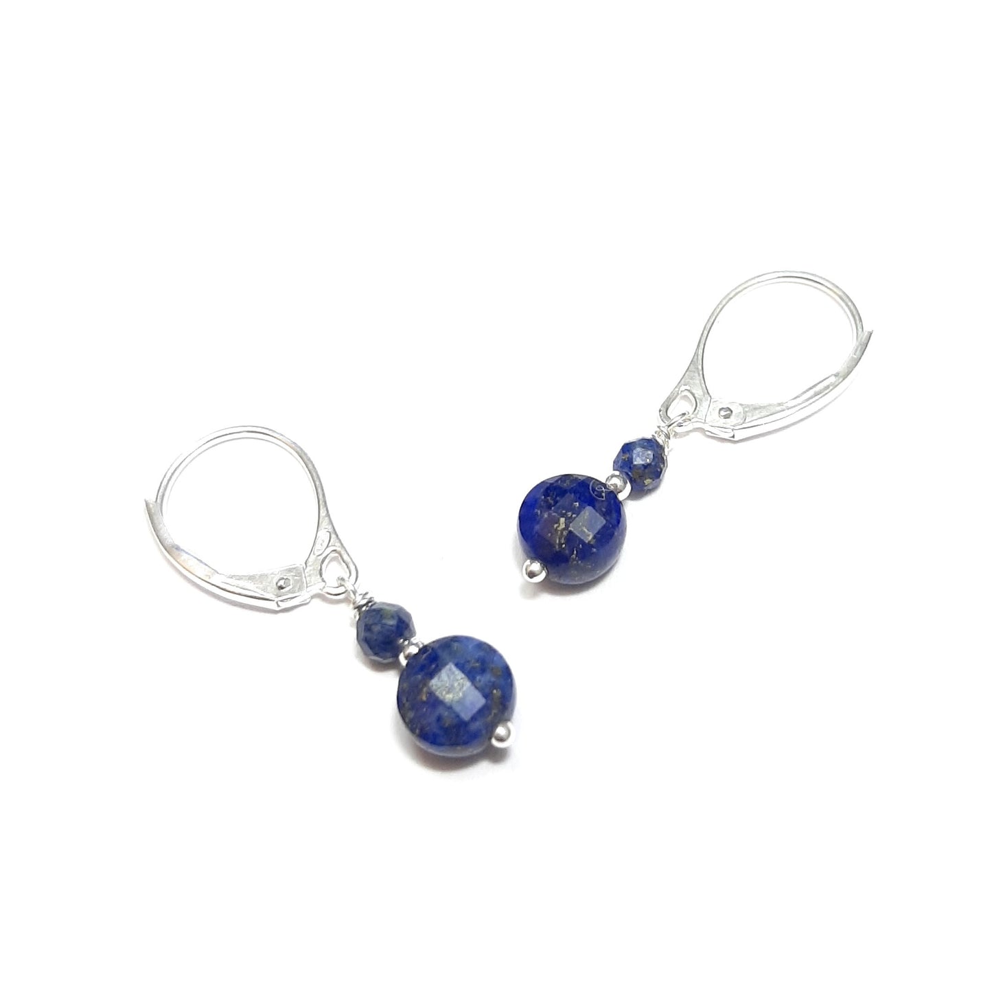 boucles d'oreilles courtes en lapis-lazuli et argent 925