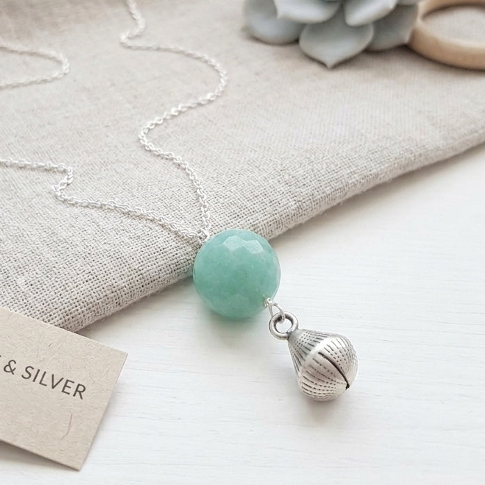 Bijou de grossesse avec grelot en argent sterling. Cadeau future maman