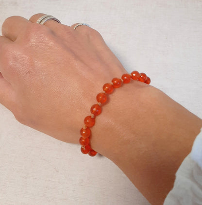 Bijou minimaliste orange en pierre naturelle énergisante