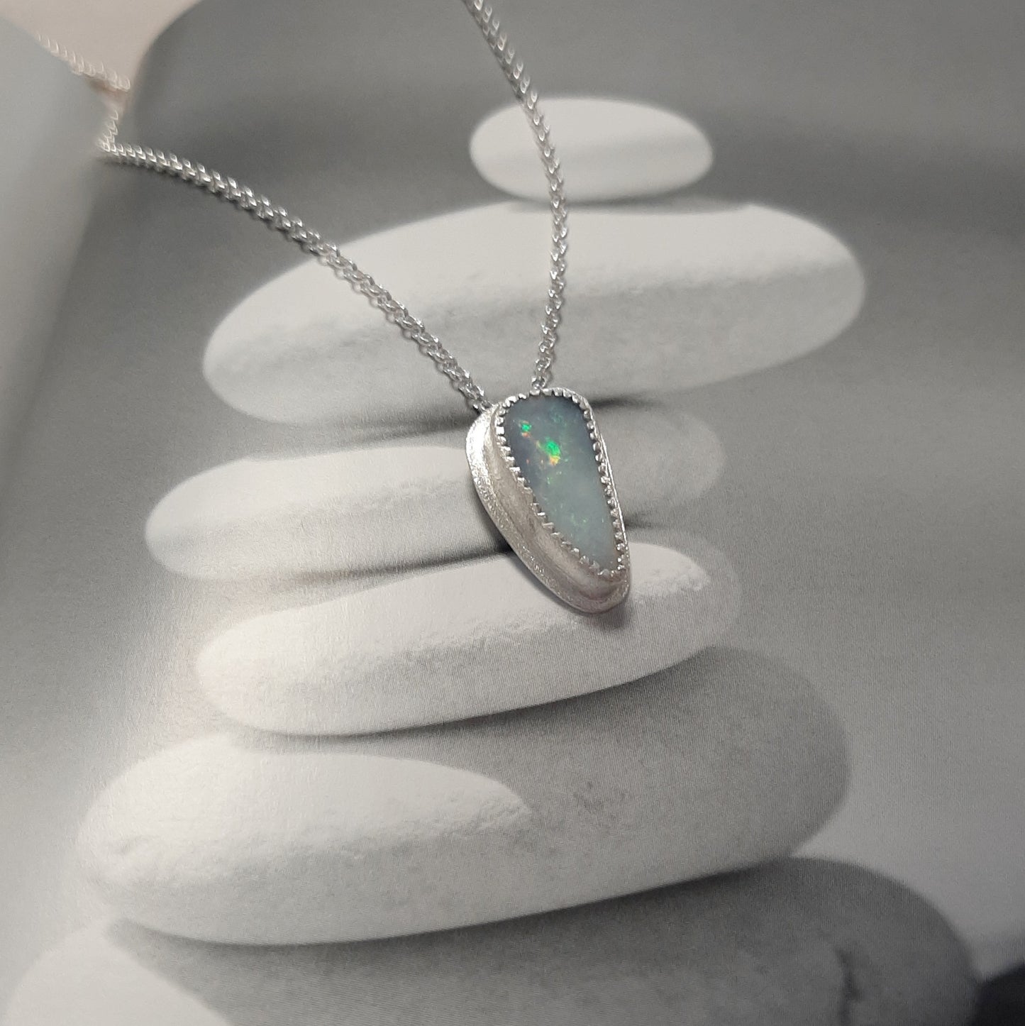 collier opale bohème naturel