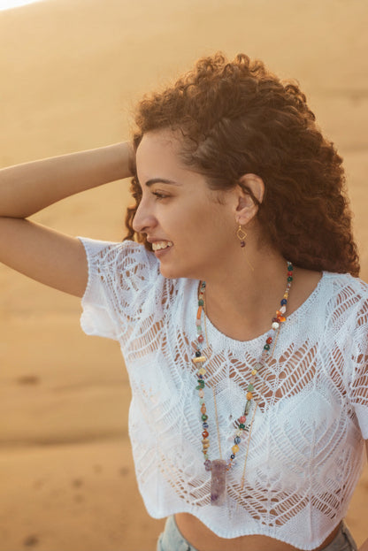 collier long en pierres naturelles avec améthyste brute