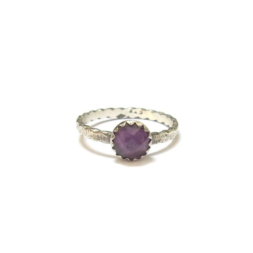 Bague ethnique en argent massif et améthyste, pierres naturelles, fabriqué en France