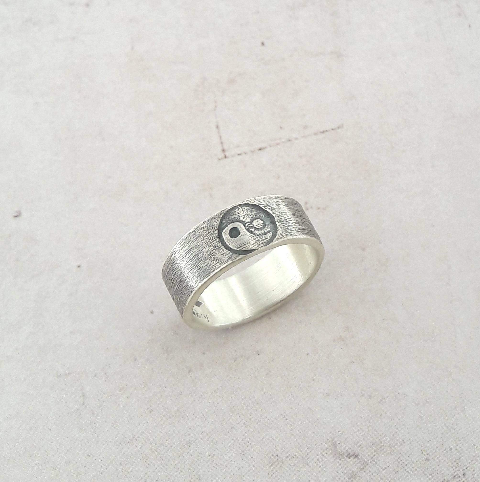 Bague en argent massif Yin Yang symbole d equilibre et d harmonie