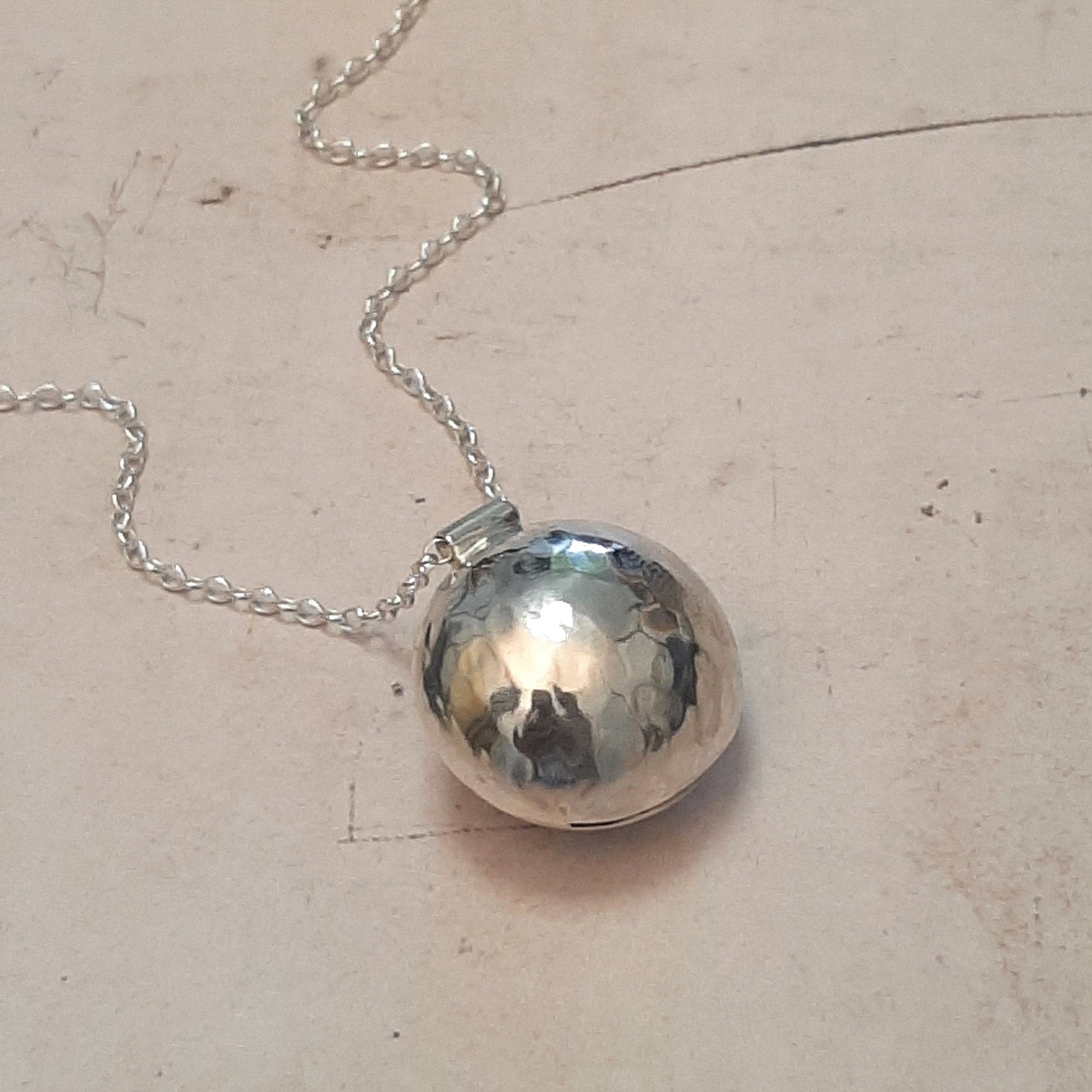 bijou de grossesse bola en argent 925, bijoux pour femmes enceintes. bijoux de grossesse, sautoir bola argent 925, cadeau femme, femme enceinte, 