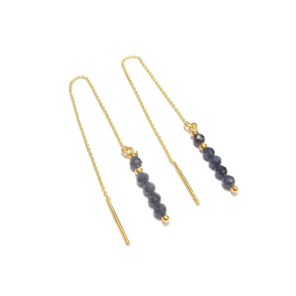 Boucles d'oreilles chaînes traversantes  en argent 925 doré à l'or fin 24 carats et pierres fines: saphir.