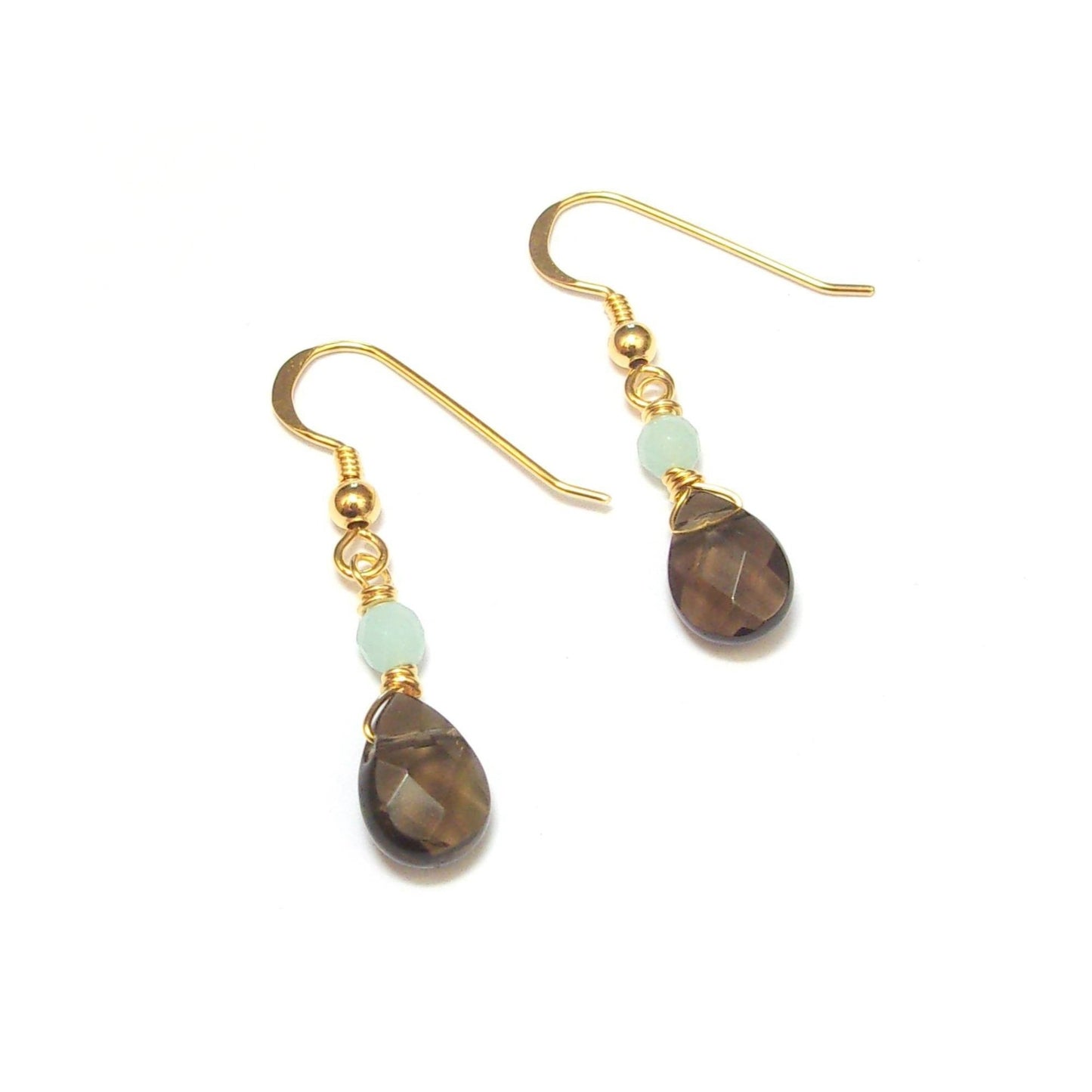 Boucles d'oreilles courtes en argent 925 doré à l'or fin, avec des pierres naturelles : quartz fumé et amazonite.
