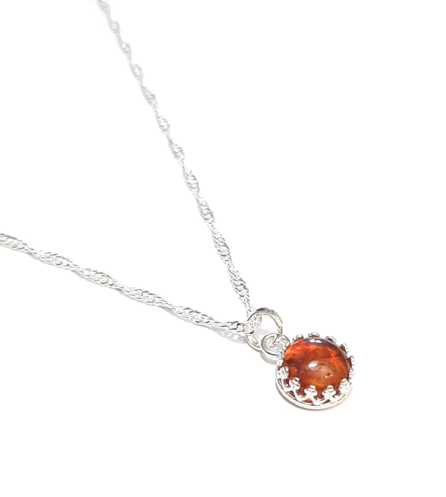 Collier minimaliste en argent 925 et ambre véritable 