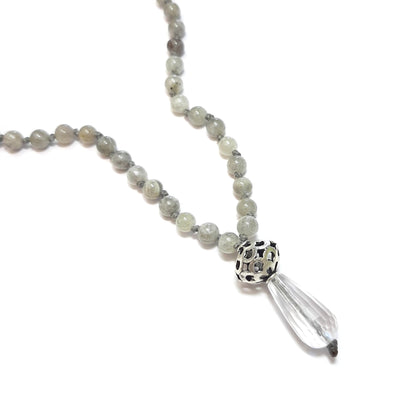 Sautoir bien-être en pierres naturelles labradorite et cristal de roche